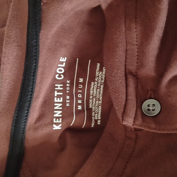 Kenneth Cole three button medNew - Picture 4 of 4